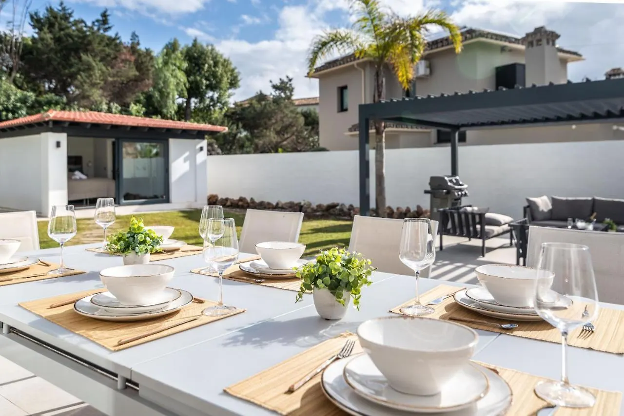 Vacation Marbella I Villa Marbesa Beach, Pool, Direct Access To The Beach 0*,  Spain